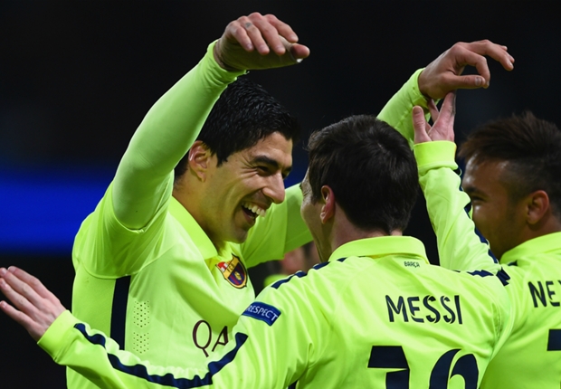 Manchester City 1-2 Barcelona: Suarez double leaves Pellegrini's men on the brink