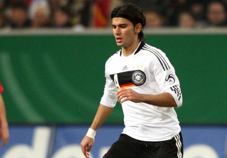 Serdar Tasci hofft auf DFB-Comeback