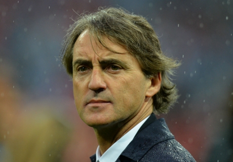 Mancini irked despite EL progress
