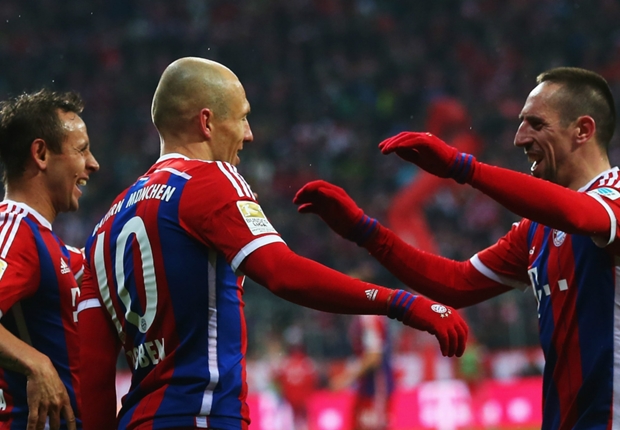 Guardiola: I can't replace Robben and Ribery