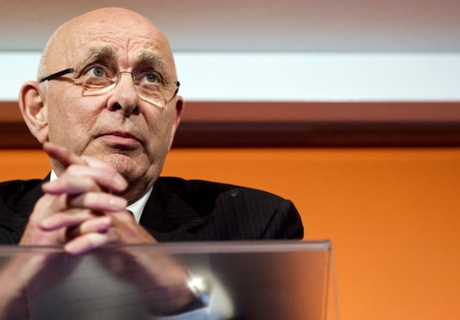 Van Praag für Videoschiedsrichter