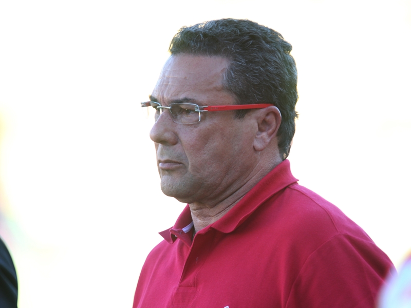 Derrota para o Botafogo não preocupa Luxemburgo Derrota para o Botafogo não preocupa Luxemburgo