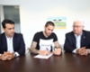 Braian Rodriguez assina contrato com o
Grêmio Braian Rodriguez assina contrato com o
Grêmio