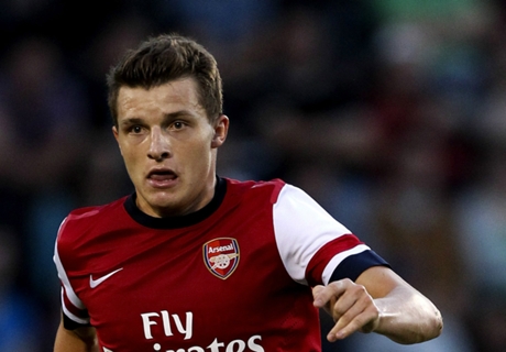 'Wenger quiet in training'