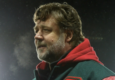 Leeds fan group want Crowe meeting