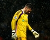 Dikalahkan Aston Villa, Ben Foster Minta Maaf