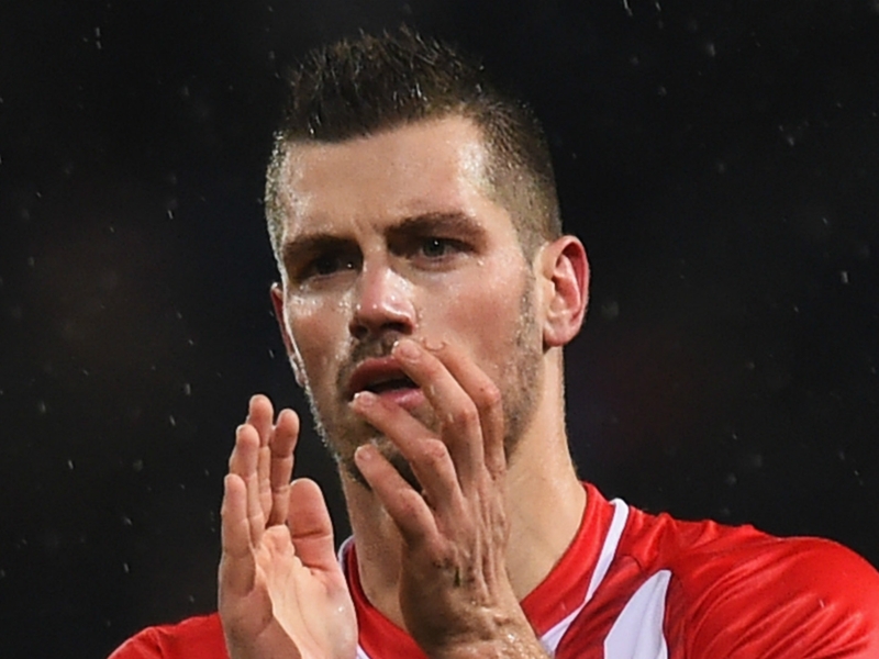 Schneiderlin must move to Manchester United for the good of his career - Domenech