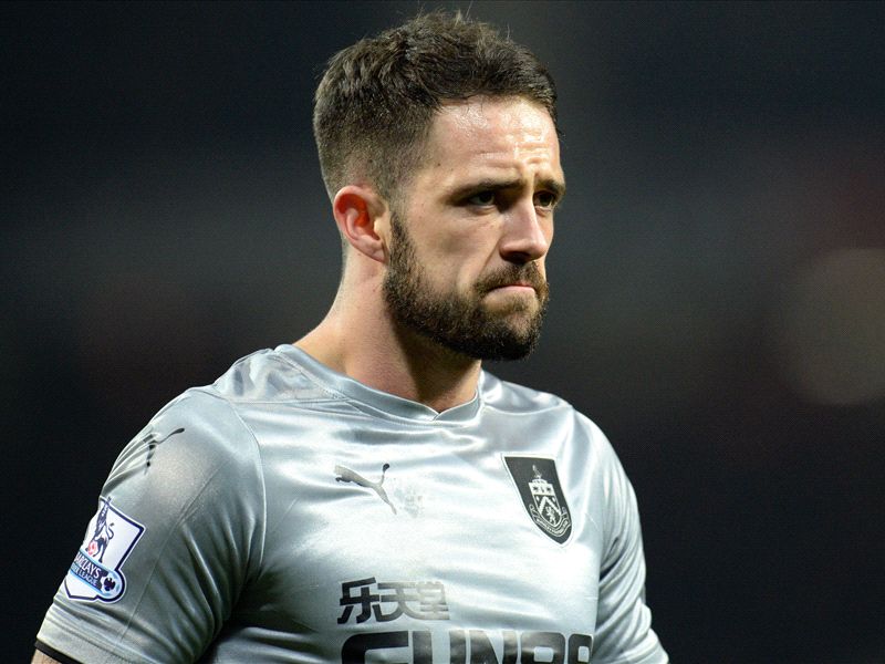 Transfer Talk: Manchester United to fight Liverpool for Ings
