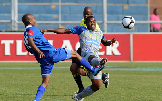 Bongane Twala of Black Aces and Stanley Kgatla of Platinum Stars (Chris RiccoBackpagepix)