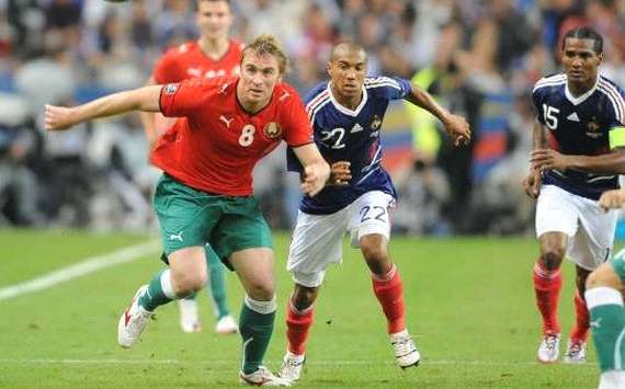 Euro 2012 : Sergey Kornilenko (Belarus) vs Gael Clichy (France) - (Panoramic)
