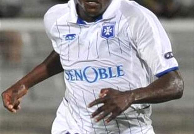 Transferts - Oliech de retour à l'AJA !
