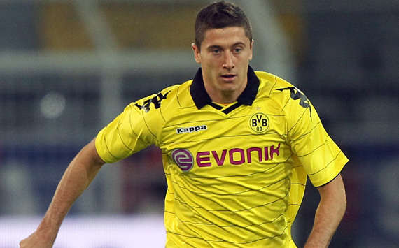 Robert Lewandowski, polnischer Nationalspieler im BVB-Trikot (Bongarts/Getty)