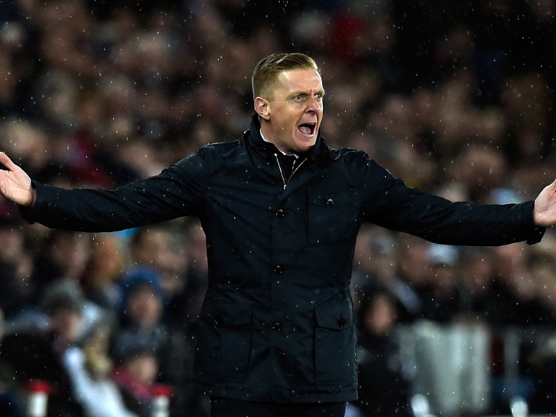 Monk bemoans missed chances against Liverpool
