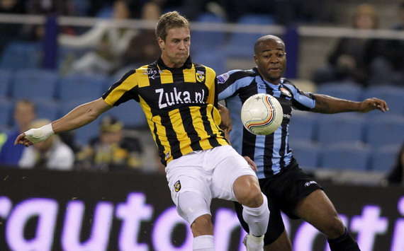 Slobodan Rajkovic en Maceo Rigters, Vitesse - Willem II (PROSHOTS)