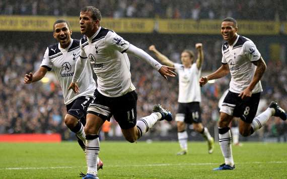 EPL ; Rafael Van der Vaart, Tottenham- Aston Villa (Getty Images )