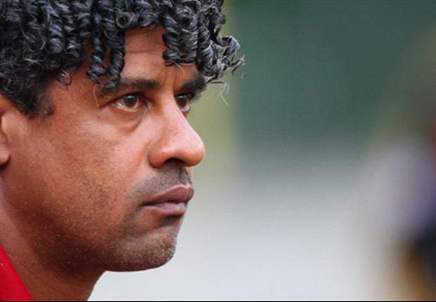 Asie - Rijkaard limogé, mais ça rapporte !