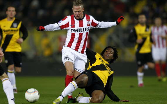 Balazs Dzsudzsak en Milan Koenders, NAC Breda - PSV (PROSHOTS)