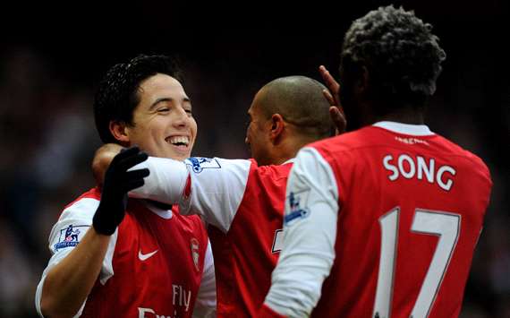 Samir Nasri celebrates his second against Fulham (Getty Images)