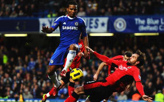 EPL ; Florent Malouda; Gael Givet, Chelsea v Blackburn(Getty Images)