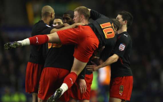 Reading celebrate their FA Cup upset over Everton (Getty)