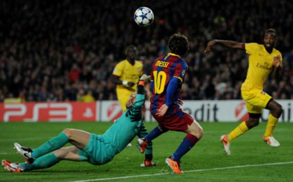 Champions League : Manuel Almunia; Lionel Messi , Barcelona v Arsenal