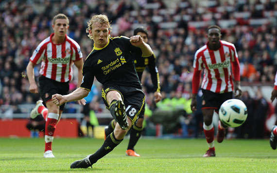 Dirk Kuyt slots home a penalty for Liverpool against Sunderland (Getty Images)
