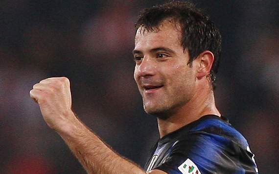 Dejan Stankovic celebrates after his goal in As Roma-Inter (Getty Images)