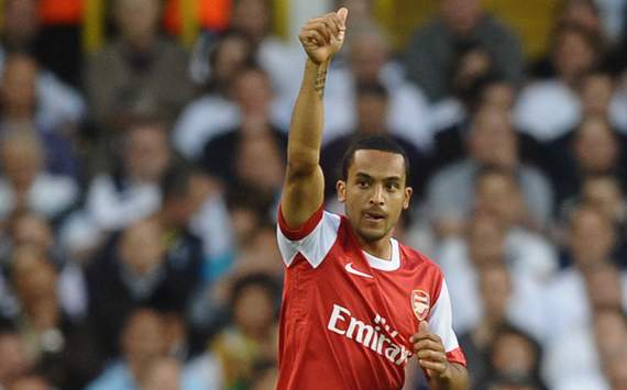 EPL : Theo Walcott, Tottenham Hotspur v Arsenal