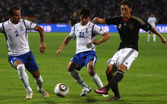 Azerbaijan vs Germany, Mesut Özil