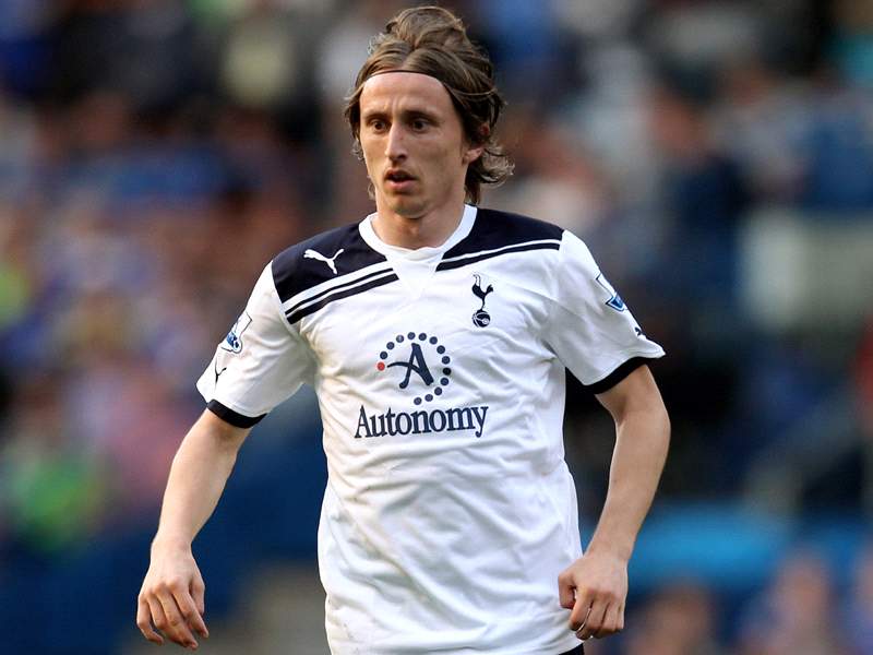 Food For Thought: Reasons Why Luka Modric Must Sign For Manchester