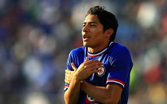Javier Aquino, Cruz Azul
