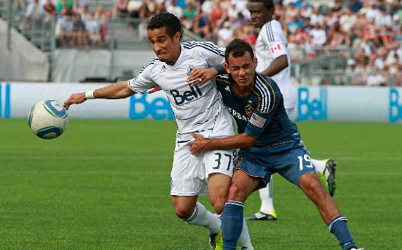 Camilo Sanvezzo, Vancouver Whitecaps; Juninho, LA Galaxy; MLS