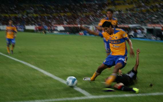 Atlas Tigres J7