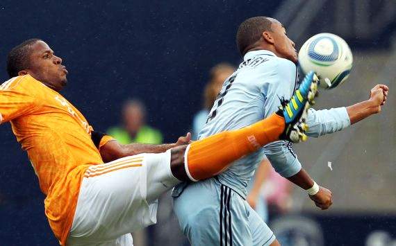 Jermaine Taylor, Teal Bunbury; Houston Dynamo - Sporting Kansas City