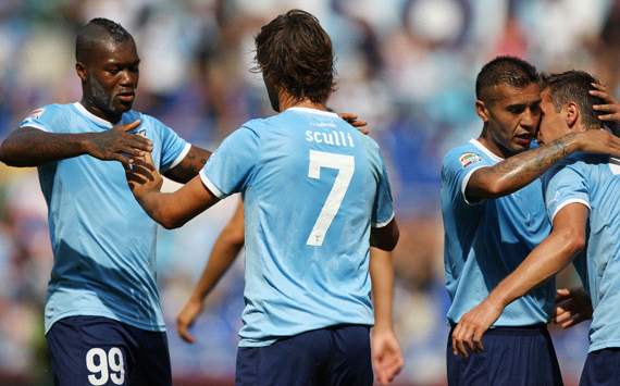 L'esultanza di Sculli dopo la rete siglata in Lazio-Genoa (Getty Images)