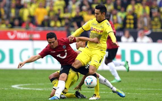 German Bundesliga: Hannover 96 - Borussia Dortmund, Manuel Schmiedebach, Ilkay Guendogan