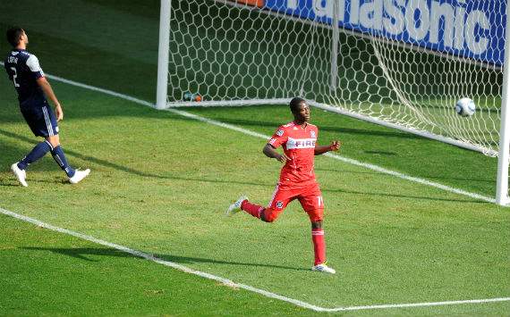 Patrick Nyarko, Franco Coria; Chicago Fire - New England Revolution