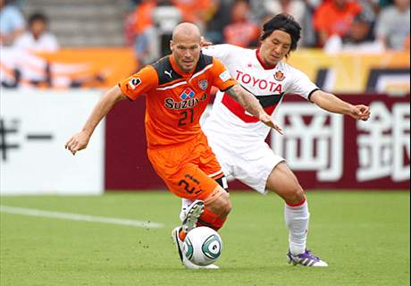 Ljungberg on India & ISL