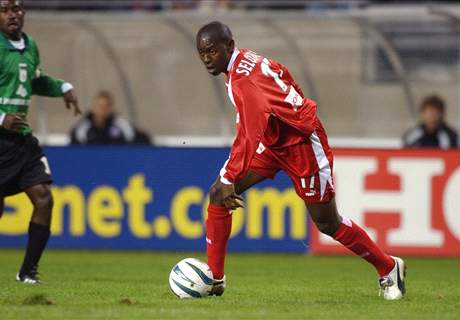 Platinum Stars to honour Selolwane