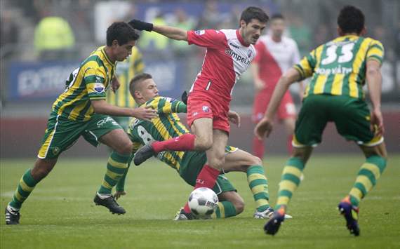 Edouard Duplan op snelheid (ADO Den Haag - FC Utrecht)