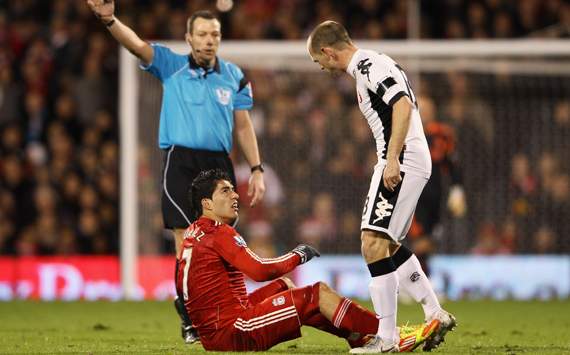 EPl - Fulham v Liverpool, Danny Murphy and Luis Suarez