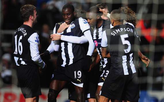 EPL - Newcastle United v Manchester United, Demba Ba