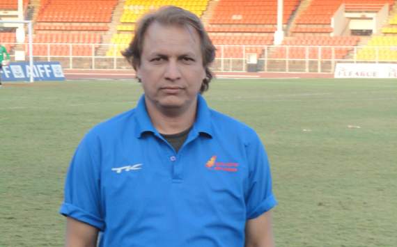 Santosh Kashyap,Coach Air India
