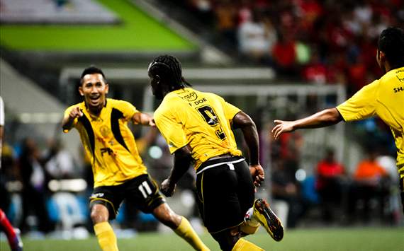 Francis Forkey, LionsXII, Terengganu FA, Malaysian Super League