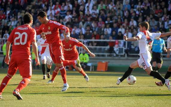 Cristiano Ronaldo marca un golazo en el Rayo Vallecano-Real Madrid