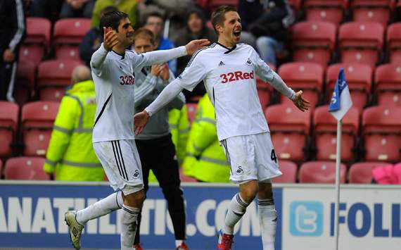 EPL - Wigan Athletic vs Swansea City,Gylfi Sigurdsson
