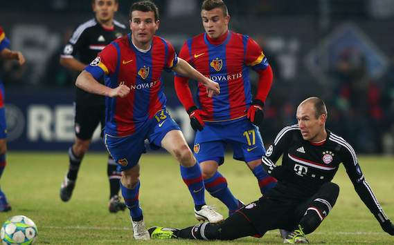 UEFA Champions League: FC Basel - FC Bayern München, Alexander Frei - Arjen Robben