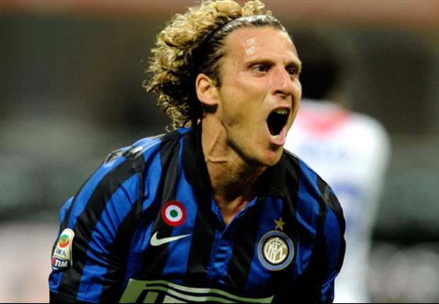 Transferts - Forlan vers l'Internacional