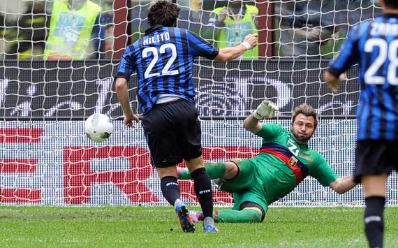 Diego Milito - Inter-Genoa - Serie A