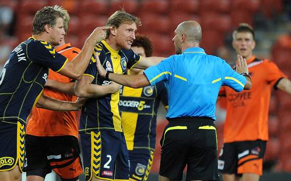 A-League - Central Coast Mariners - Brisbane Roar